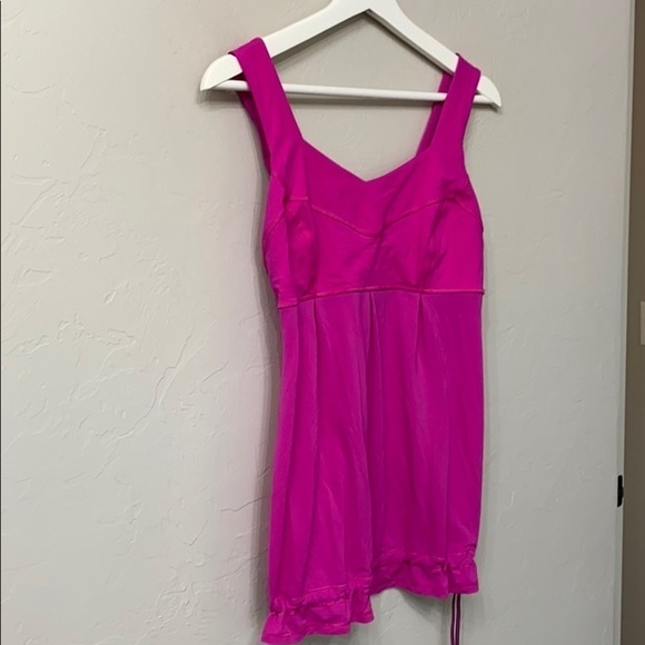 Lululemon bright pink work out top size 6 - Picture 2 of 12